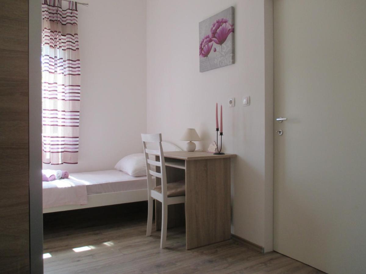 Apartment Near Center,Beach,Bus +Free Parking Zadar Extérieur photo